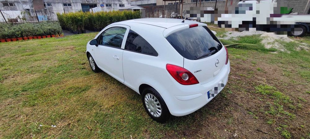 Opel Corsa Van 1.3 CDTI 2008 - avaria na centralina