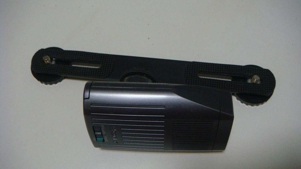 Вспышка с мягким свечением Sony HVL-10NH