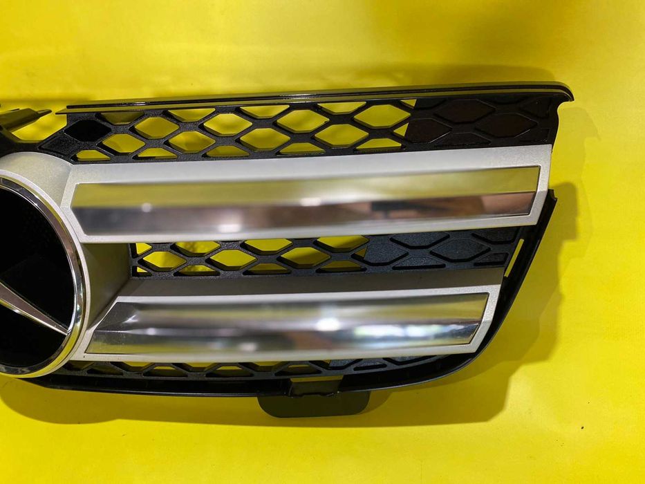Решетка радиатора Mercedes GL X164 передняя решотка ML W164 Гриль W166