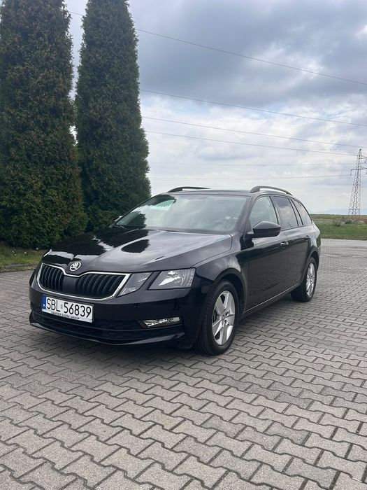 Skoda Octavia - samochód osobowy