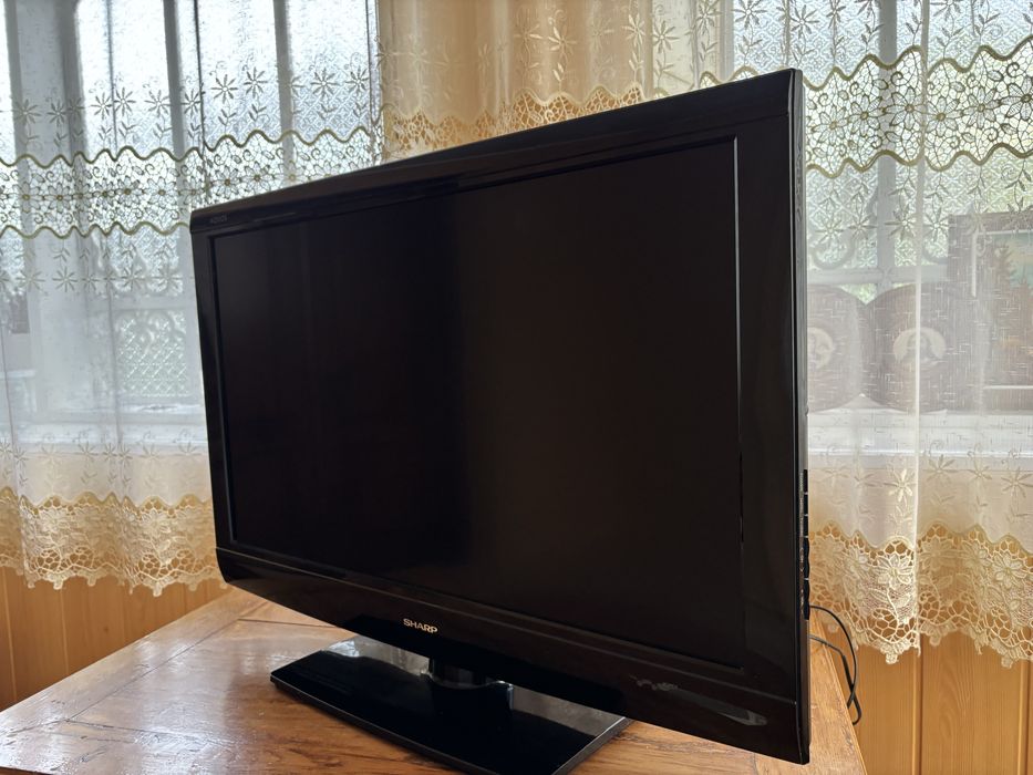 Телевізор Sharp AQUOS LC-32A37M