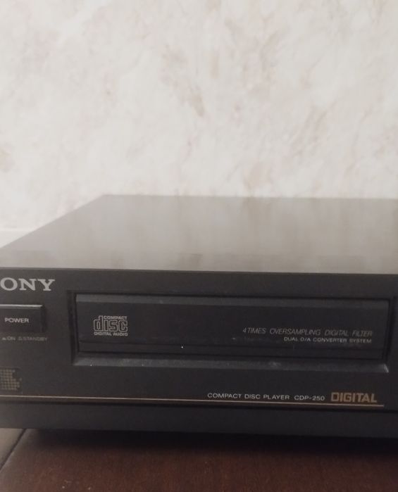 CD програвач Soni