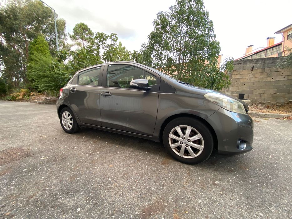 Toyota Yaris 1.0 VVT-i Gasolina — photo 3