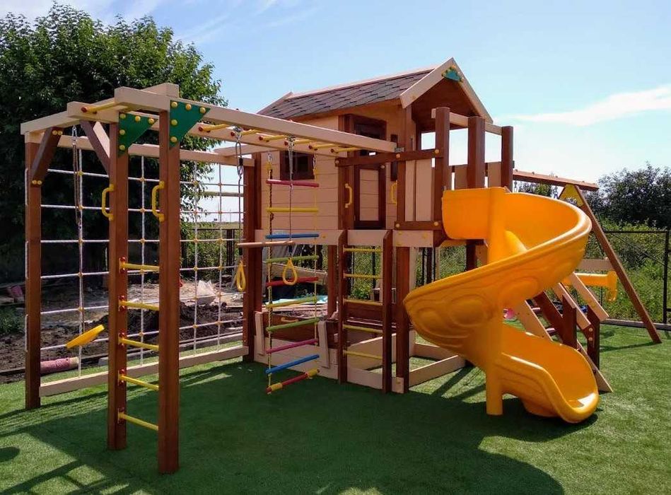 Розпродаж! Гірки з литого пластику прямі та гвинтові  100, 150, 200 см