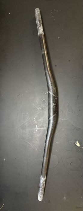 Kierownica AEFFECT R, wznios 20 mm - 35x780 - czarna