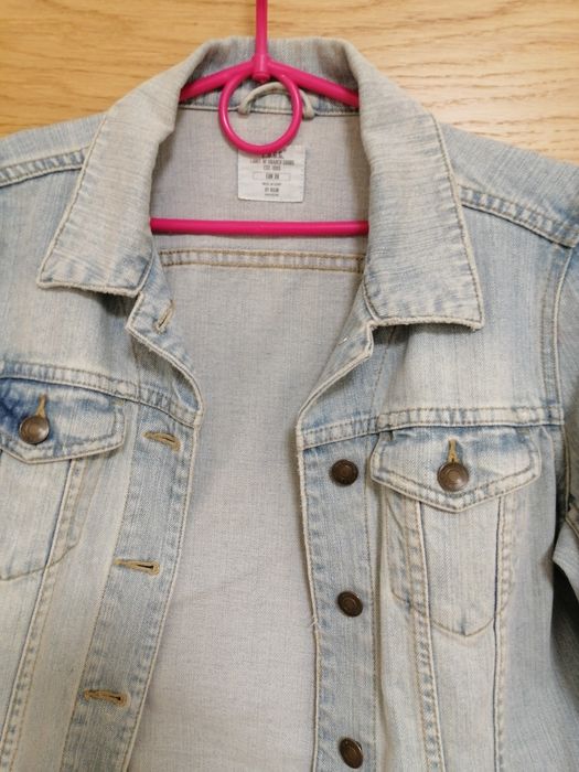 Kurtka dżinsowa w rozmiarze M 38 H&M