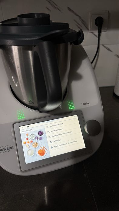 Bimby TM6 com acessórios