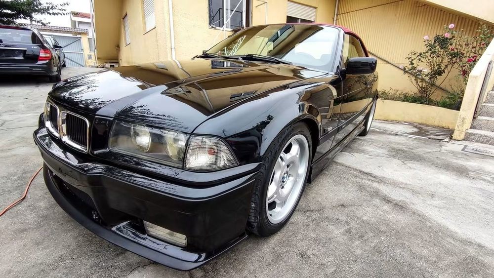 BMW 320i E36 Cabrio Pack M