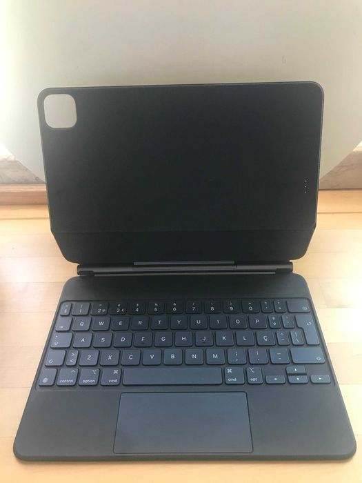 IPAD PRO 11" (3ª Geração) Wifi + Cellular + Magic Keyboard