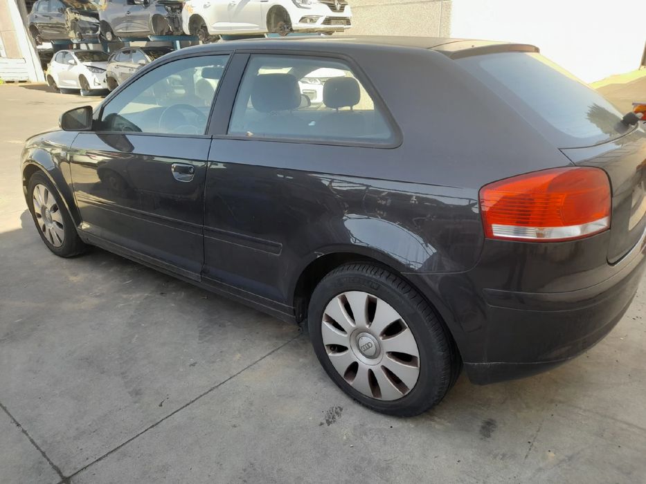Para peças AUDI A3 (8P1)
