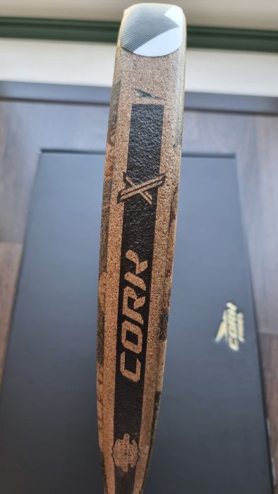 Cork padel Extreme Black (como nova) 365gr