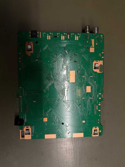 Placa main BN96-5705doisH – Samsung TU43CU7175U – Testada