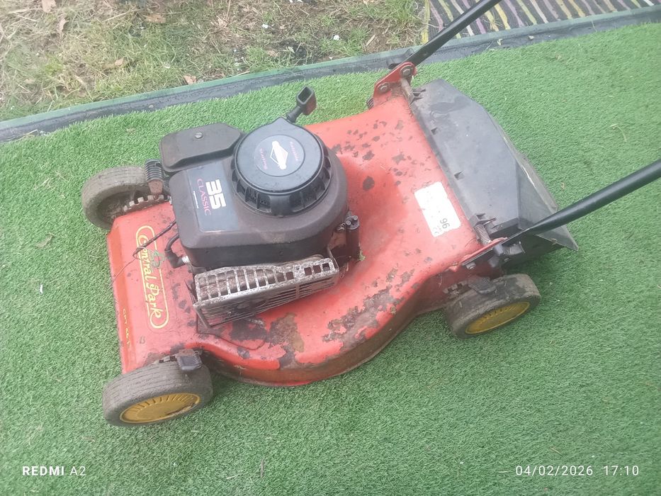 Corta relva gasolina