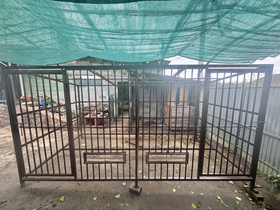 Вольєр для собак