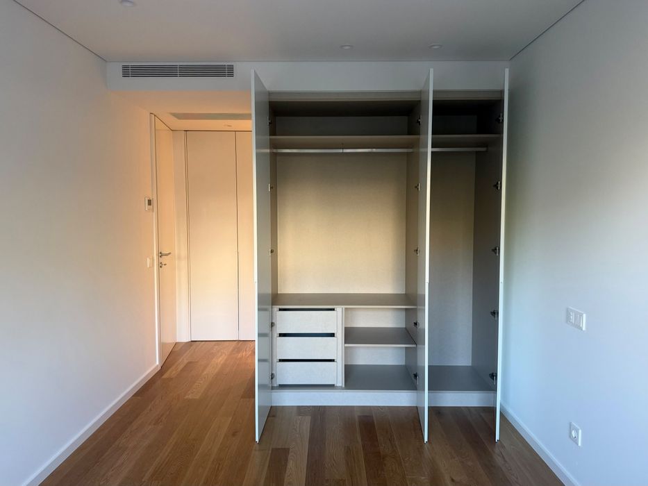 Alugo apartamento