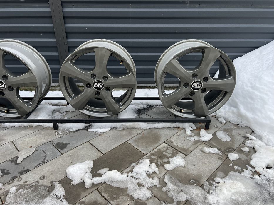 Диски 16R 5x114.3 ET45 7J  Mazda Kia Hyundai Renault