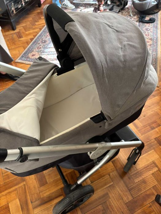 Conjunto Cybex Balios S + alcofa + Cloud T + base ISOFIX Z