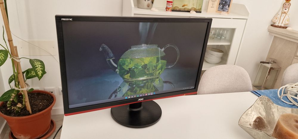 Monitor Gaming 24” AOC – 1ms / FreeSync