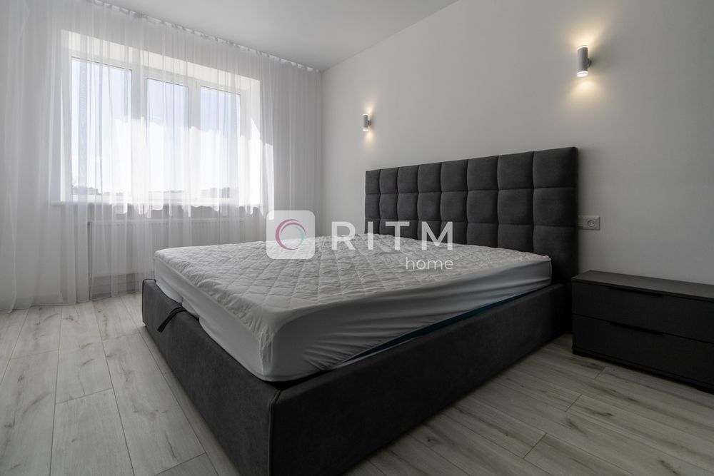 Здається в оренду квартира з меблями і технікою в центрі міста