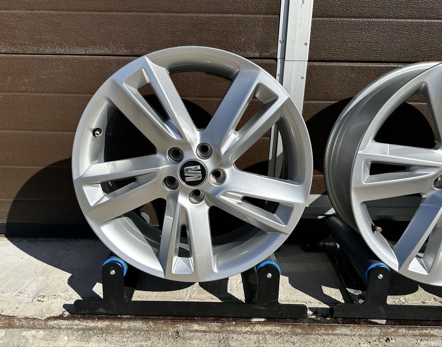 4x felgi aluminiowe 5x100 r17 et48 6,5J Alufelgi oryginał Seat 17”