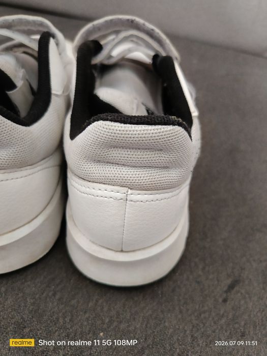 Buty firmy Adidas.