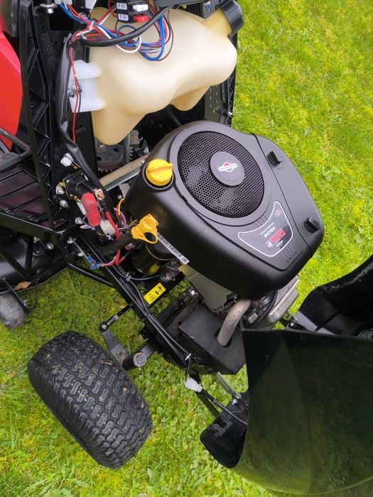 Traktorek kosiarka CASTELGARDEN Briggs Stratton 18.5km pompa oleju