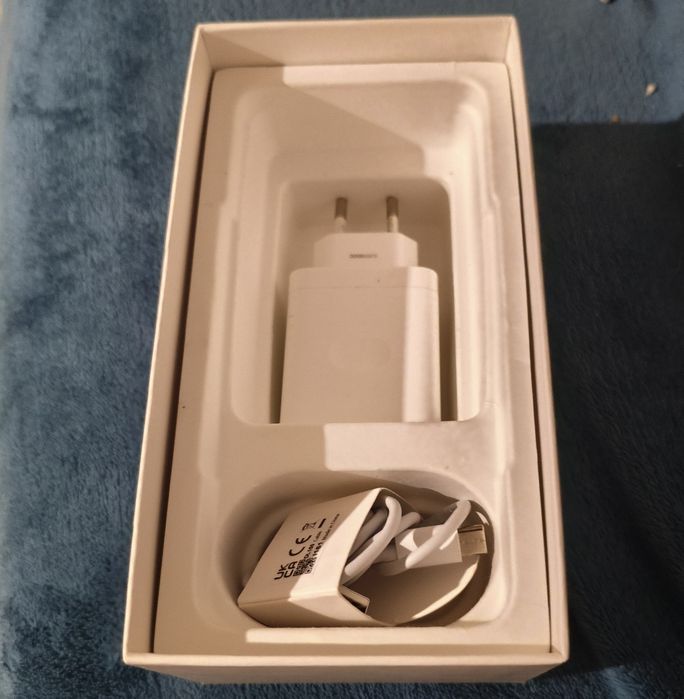 Oppo reno8 T uzywany