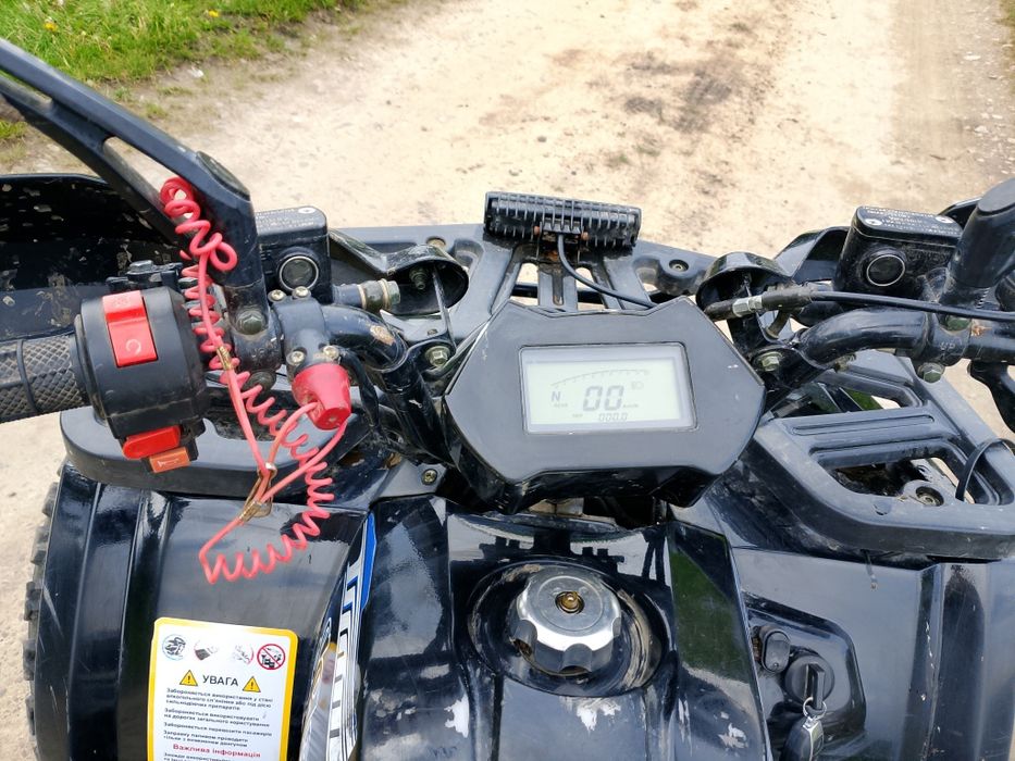 Продам Квадроцикл Спарк 125 кубів ціна 850 доларів торг