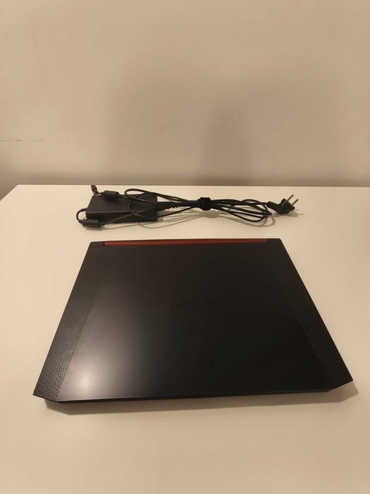 Laptop Acer Nitro 5 | GTX 1660Ti | 20GB RAM | Linux Mint