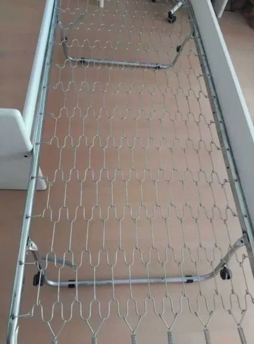Estrutura de madeira para Cama 190x80