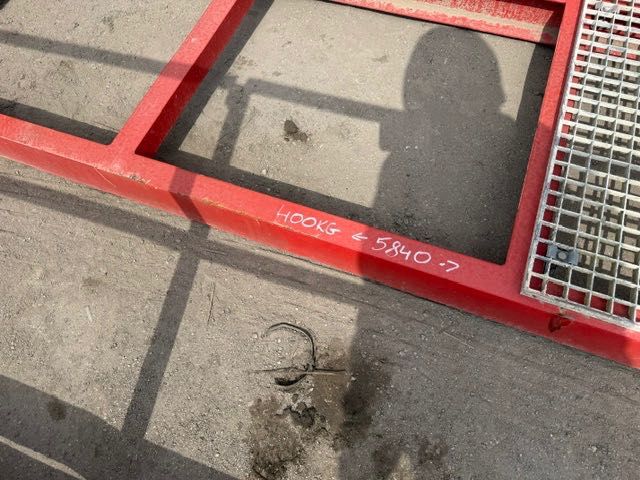 podest techniczny do przesiewacza nowy
