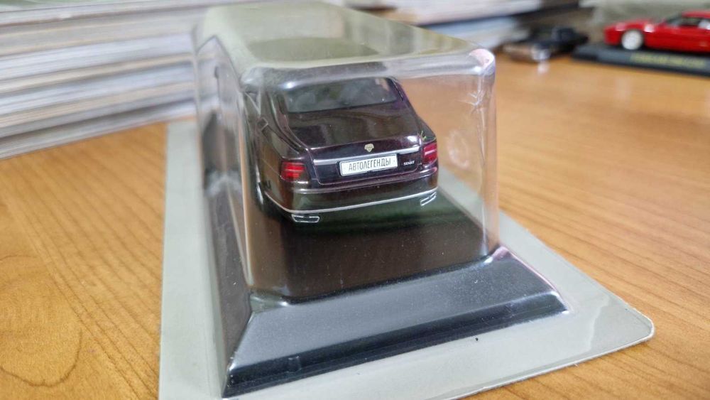 Автолегенды Модель автомобиля Аурус Сенат 1:43 Aurus Senat