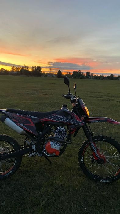 Продам кові 250старт