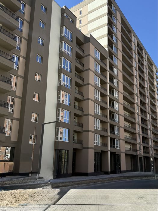 Продам велику 3-х кімнатну квартиру в ЖК”Krona park 2”,вул.Соборна