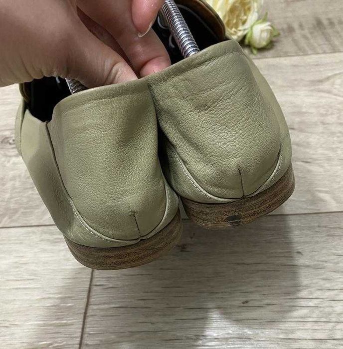 Шкіряні оливкові туфлі, лофери, кожаные туфли INUOVO, р.41