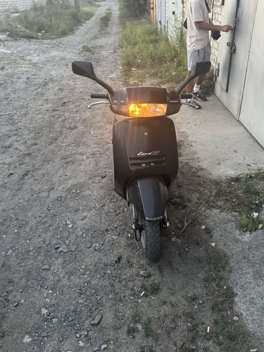 Продам скутер Хонда леад аф-20