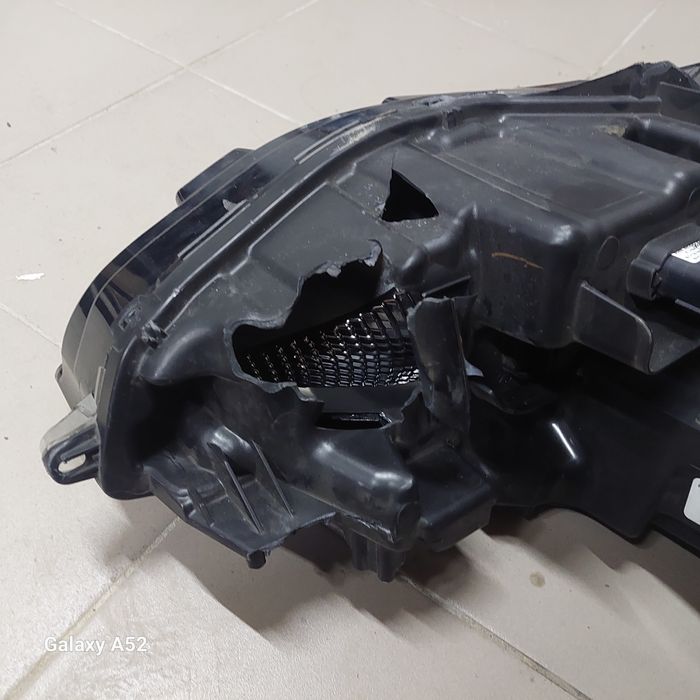 ФОРД ЕДЖ. Фара ліва