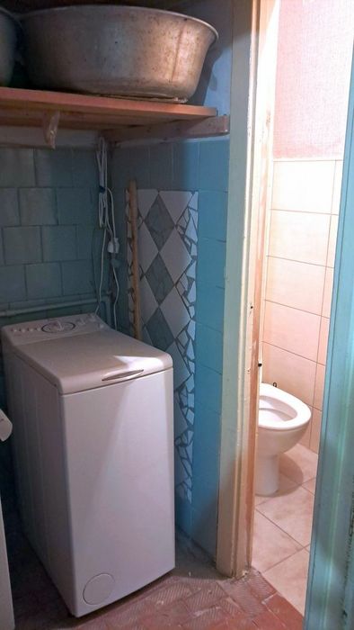 Продам кімнату у гуртожитку район Hollywood, Чернігів. Від власника.