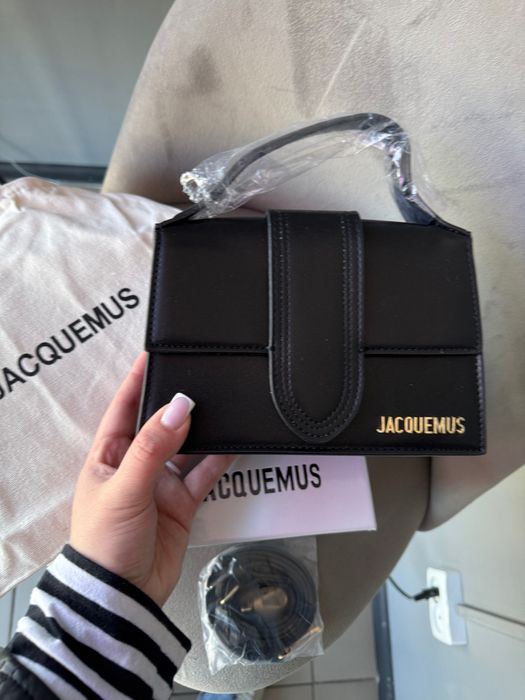 Сумочка Jacquemus Le Bambino Grand mini Жакмюс