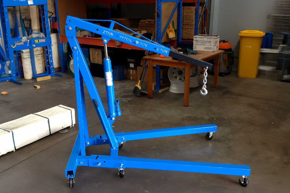 Кран для двигуна гідравлічний підкатний 2Т Kupczyk кран для двигателя