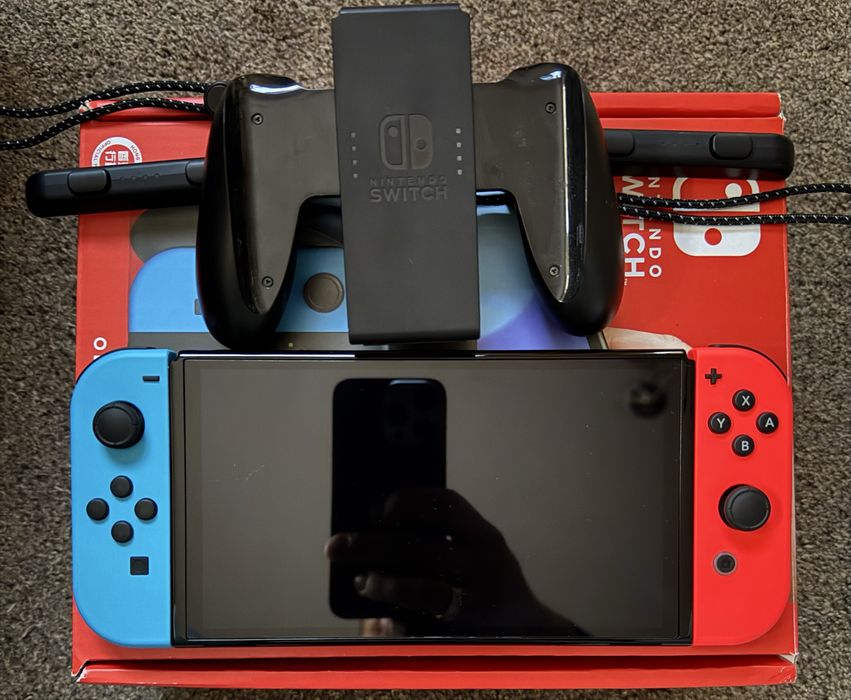 Nintendo Switch OLED 7ʼ 64GB