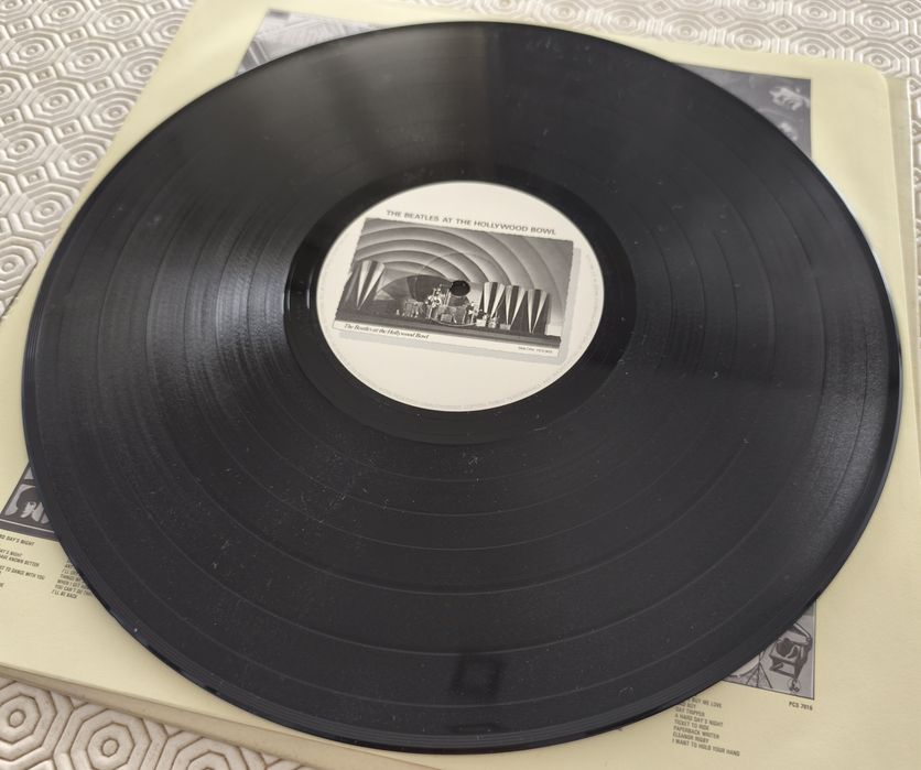 The Beatles - At The Hollywood Bowl LP