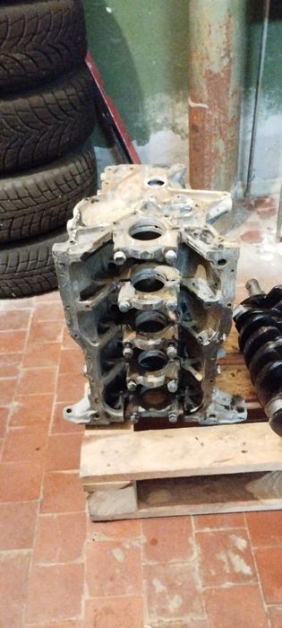 Блок двигателя Toyota 3sfe