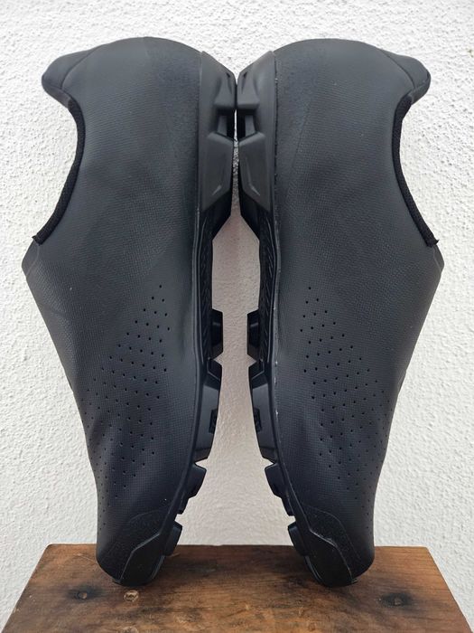 Sapatos BTT Shimano XC3 T.45 *novos*