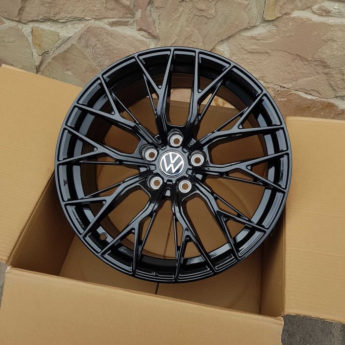 Диски НОВІ R18 Volkswagen 5x112 AUDI A3 A4 A6 Q3 Q5 VW Passat Arteon Skoda Superb Р18