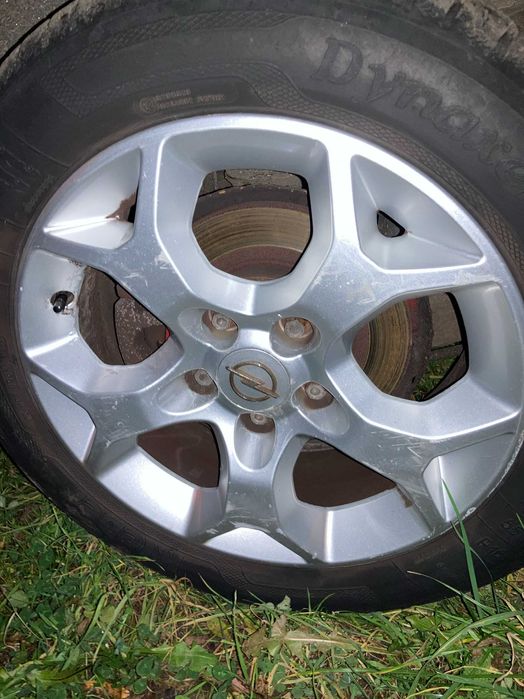 Felgi Aluminiowe do Opla Oponami Rozmiar 205x55x16