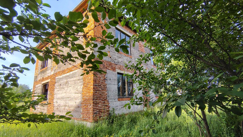 Будинок і ділянка,