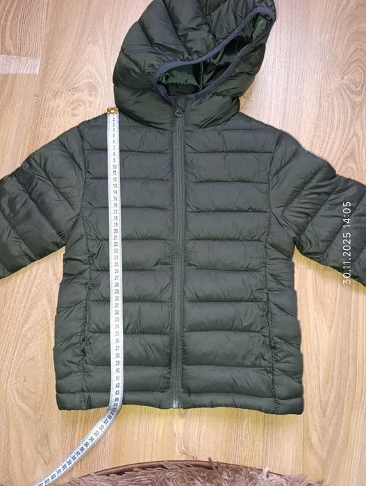 Стильна демісезонна куртка Mango Kids, (зелена, р. 116)