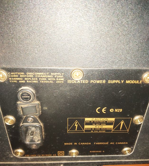 Subwofer mirage frx S 10 ler descricao