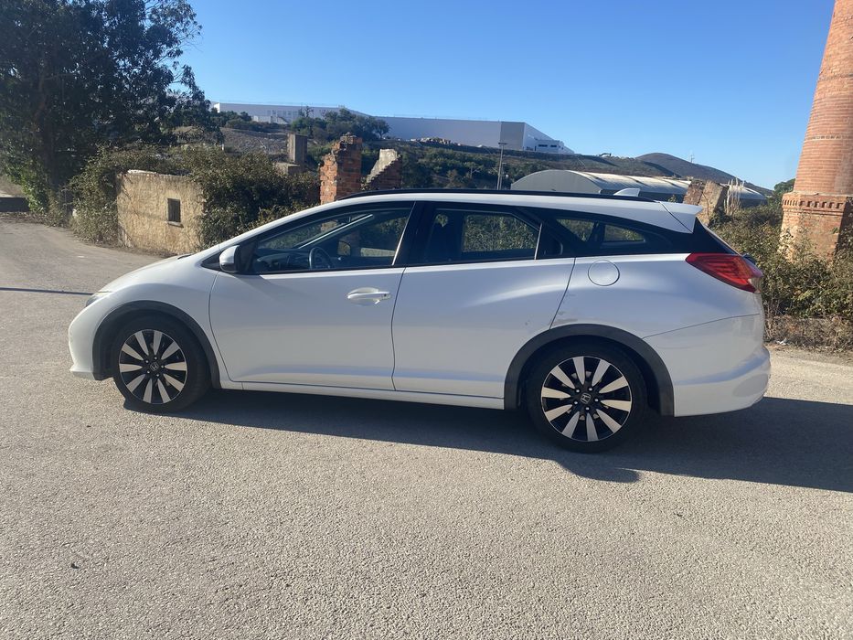 Honda Civic Tourer 1.6 I-DTEC Sport Navi — photo 5